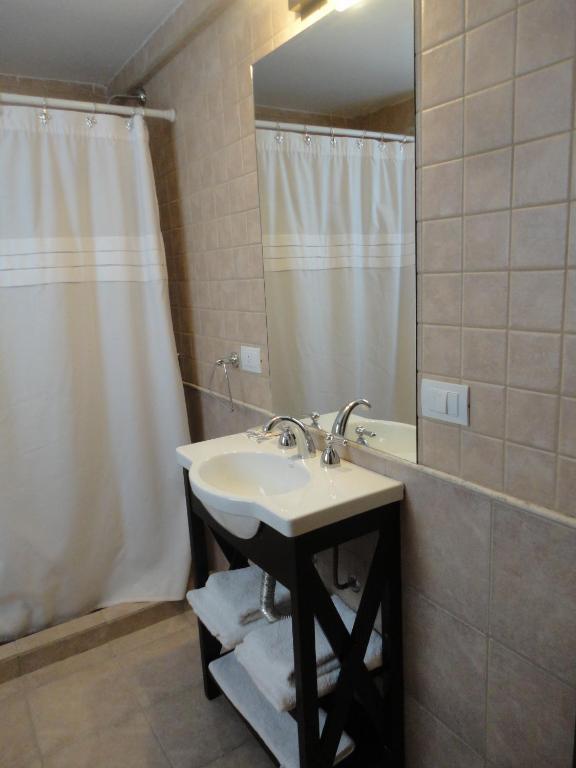 Unquehue Apartamentos Dormis Вилья-ла-Ангостура Номер фото